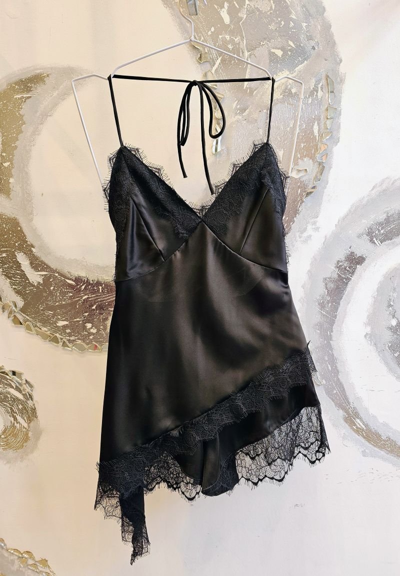 L540 Conjunto musc.diagonal y shorts puntilla