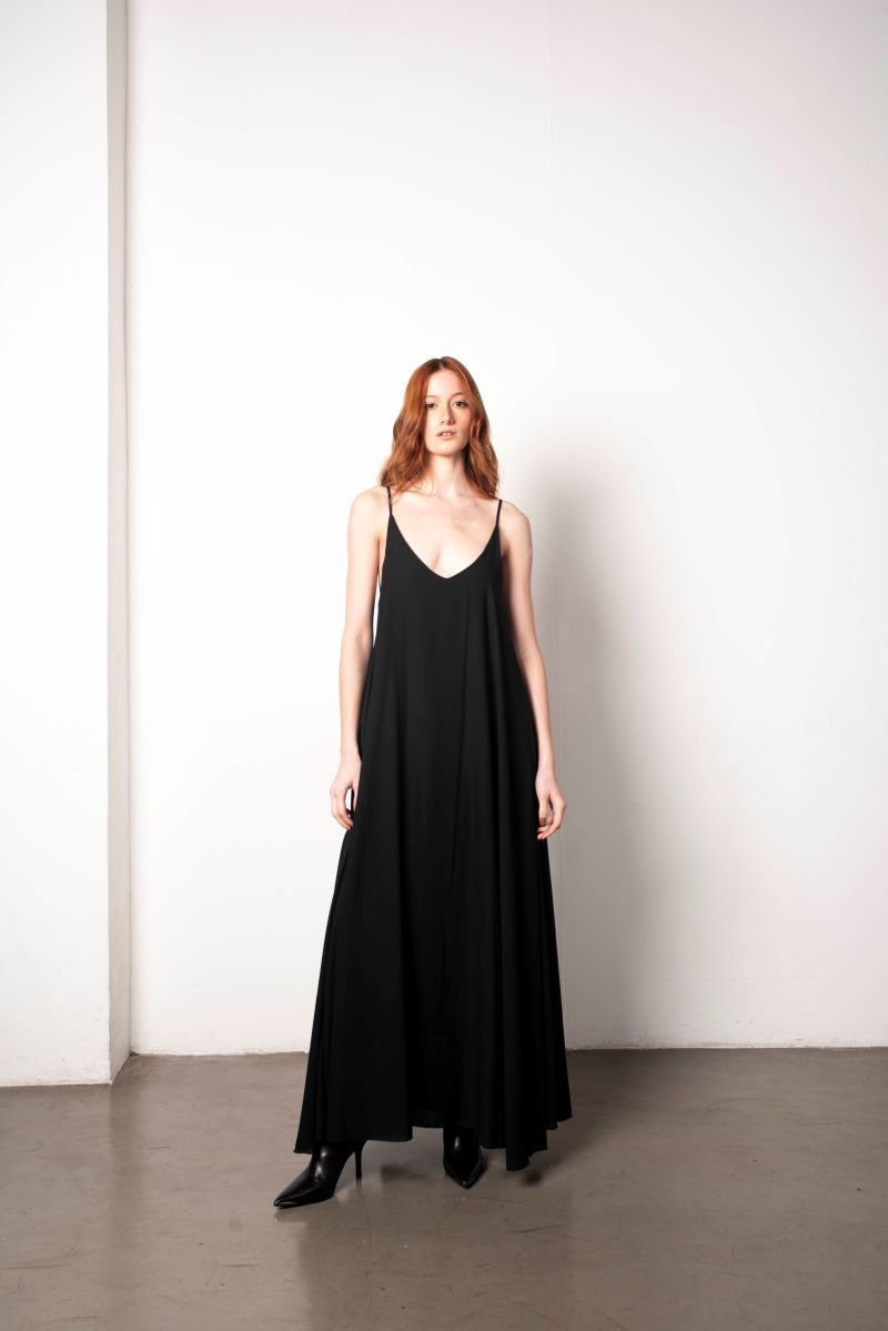 M644 Vestido largo Audi clasico