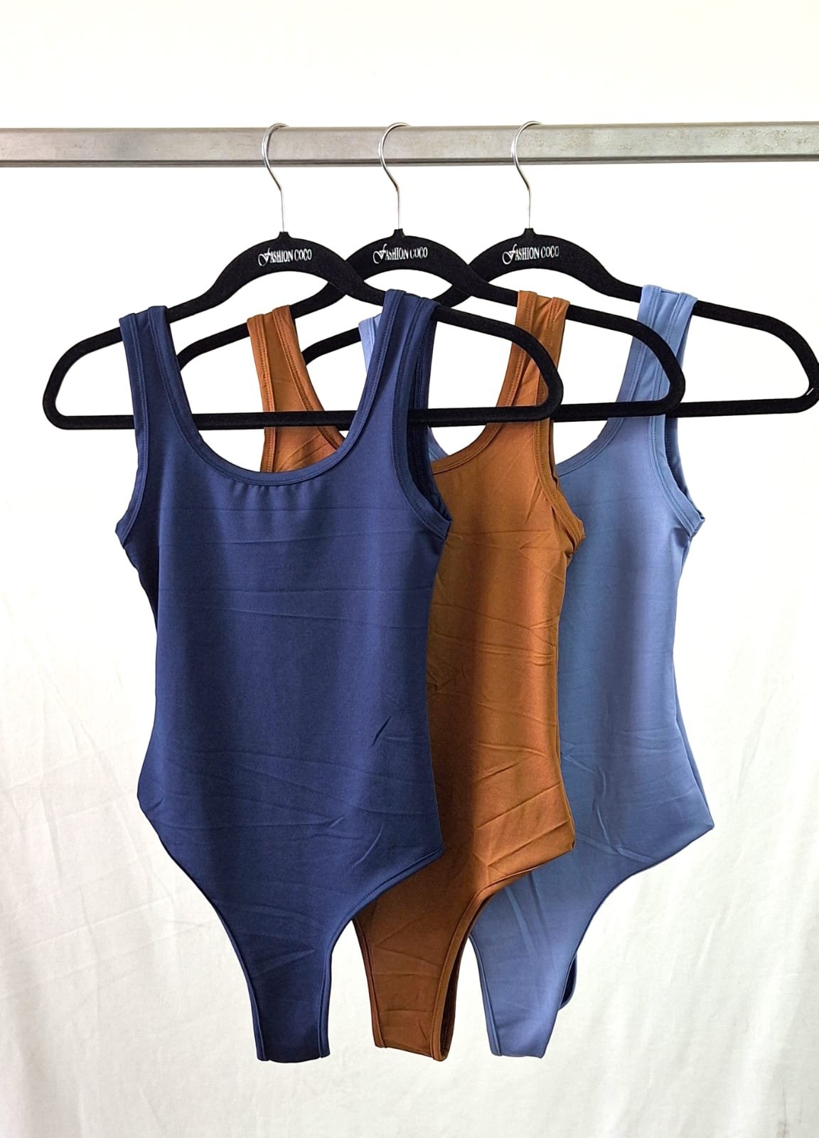Body clasico bretel ancho lycra 2026