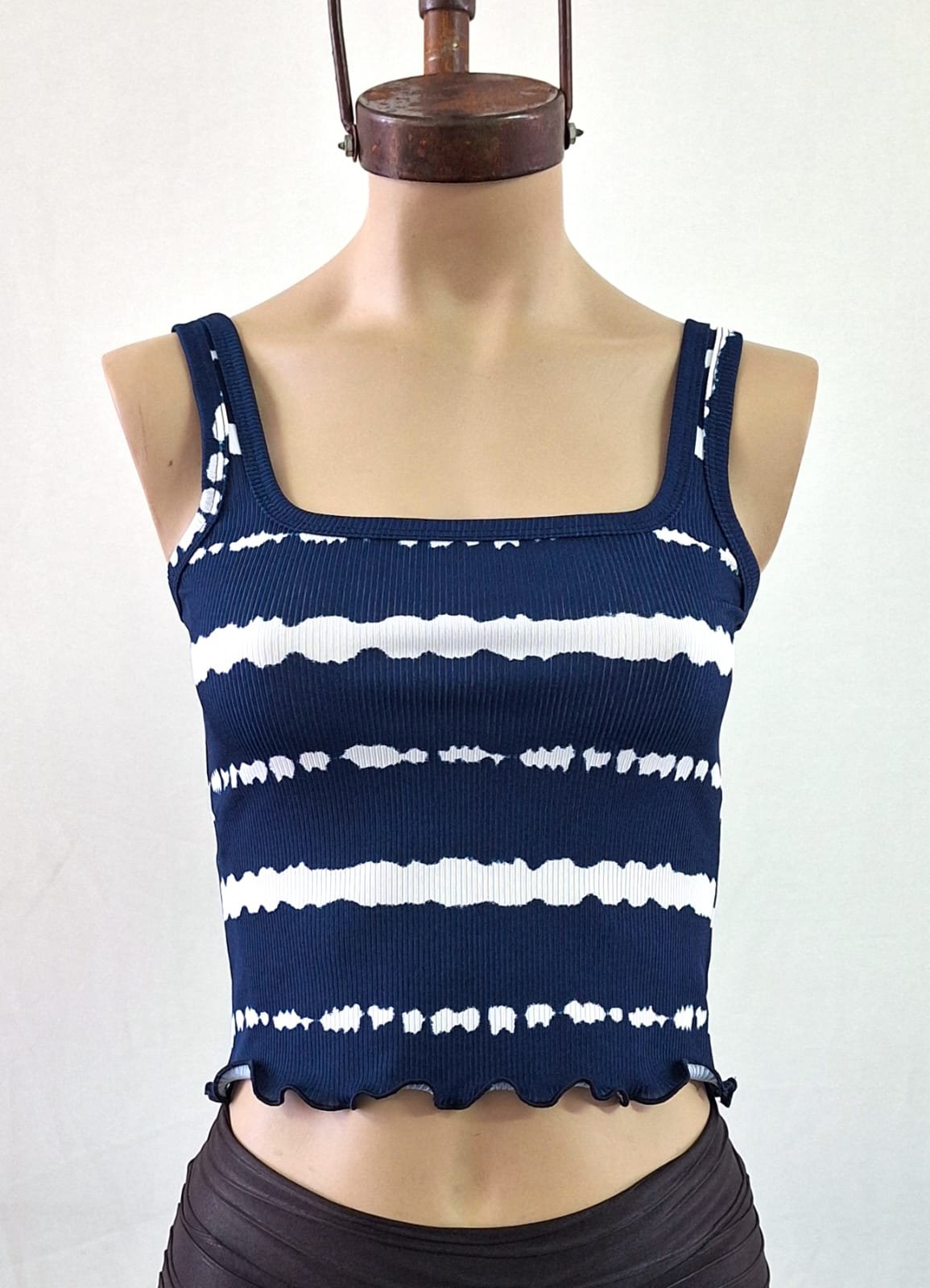 Musculosa cuello cuadrado rulette raya irregular morley 2026