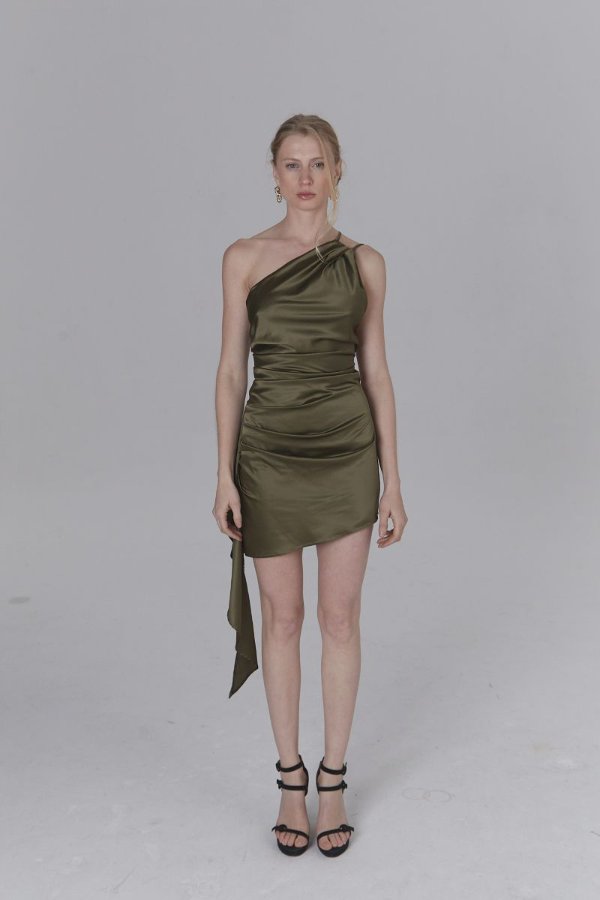 L530 Vestido saten Kentucky